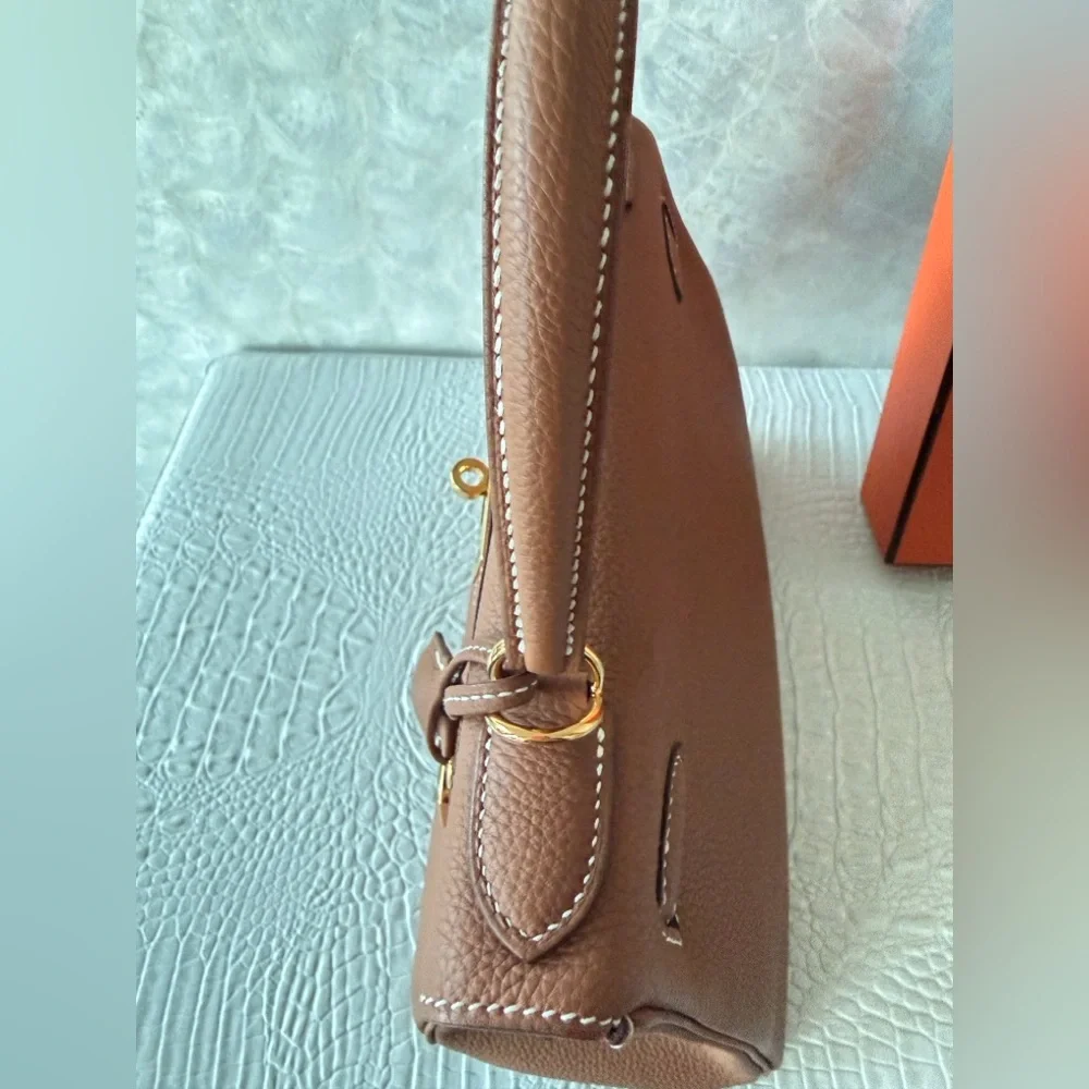 Hermès Kelly 28 in Togo Leather – Stamp Z (2021) - Picture 17 of 17